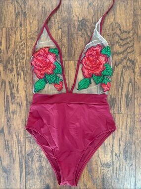 Backless Floral Appliqué Bodysuit